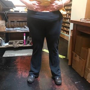 ISO New York & Co bootleg cut yoga pants Large